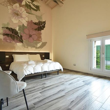 פאדובה Royal Garden Luxury Rooms מראה חיצוני תמונה