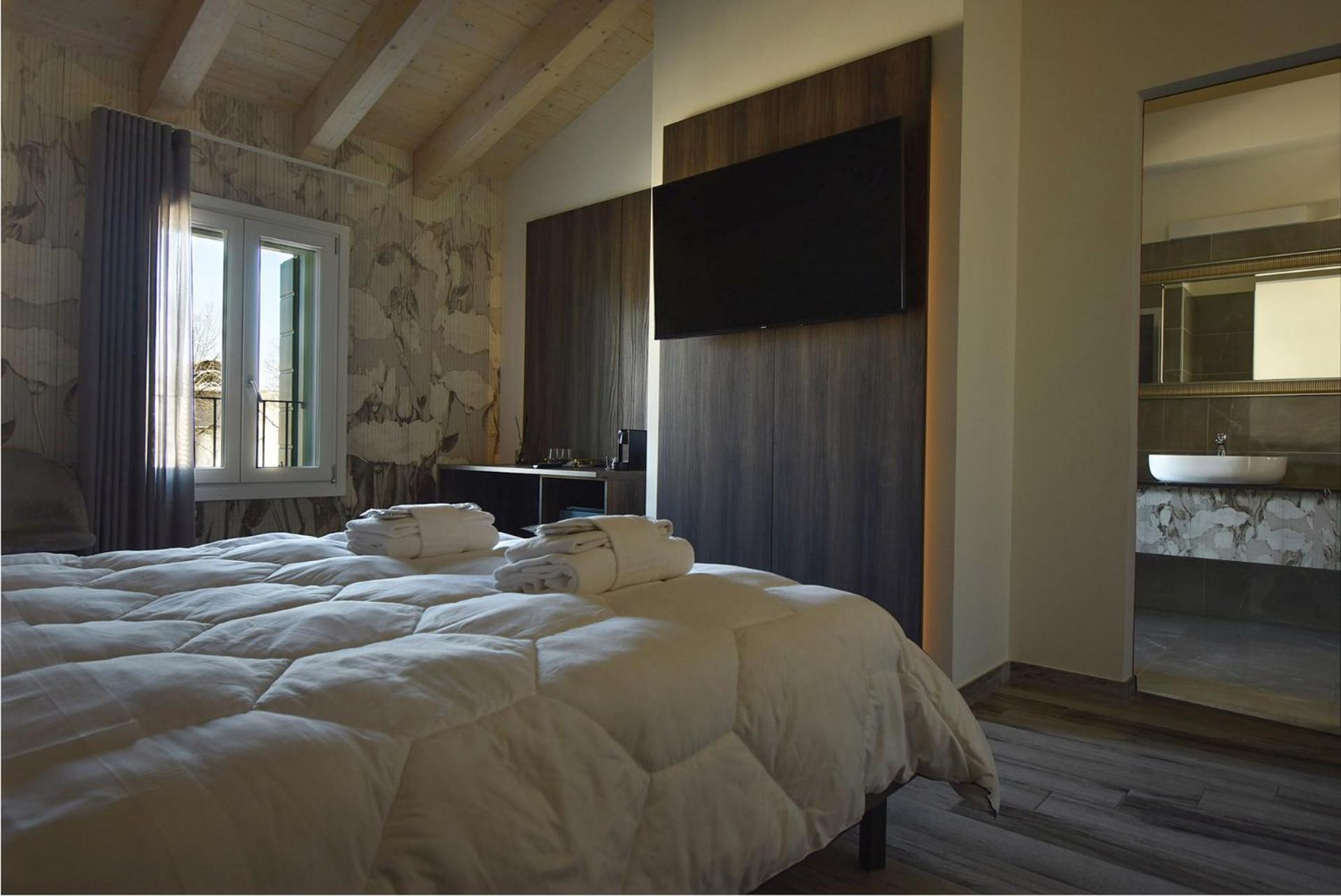 פאדובה Royal Garden Luxury Rooms מראה חיצוני תמונה