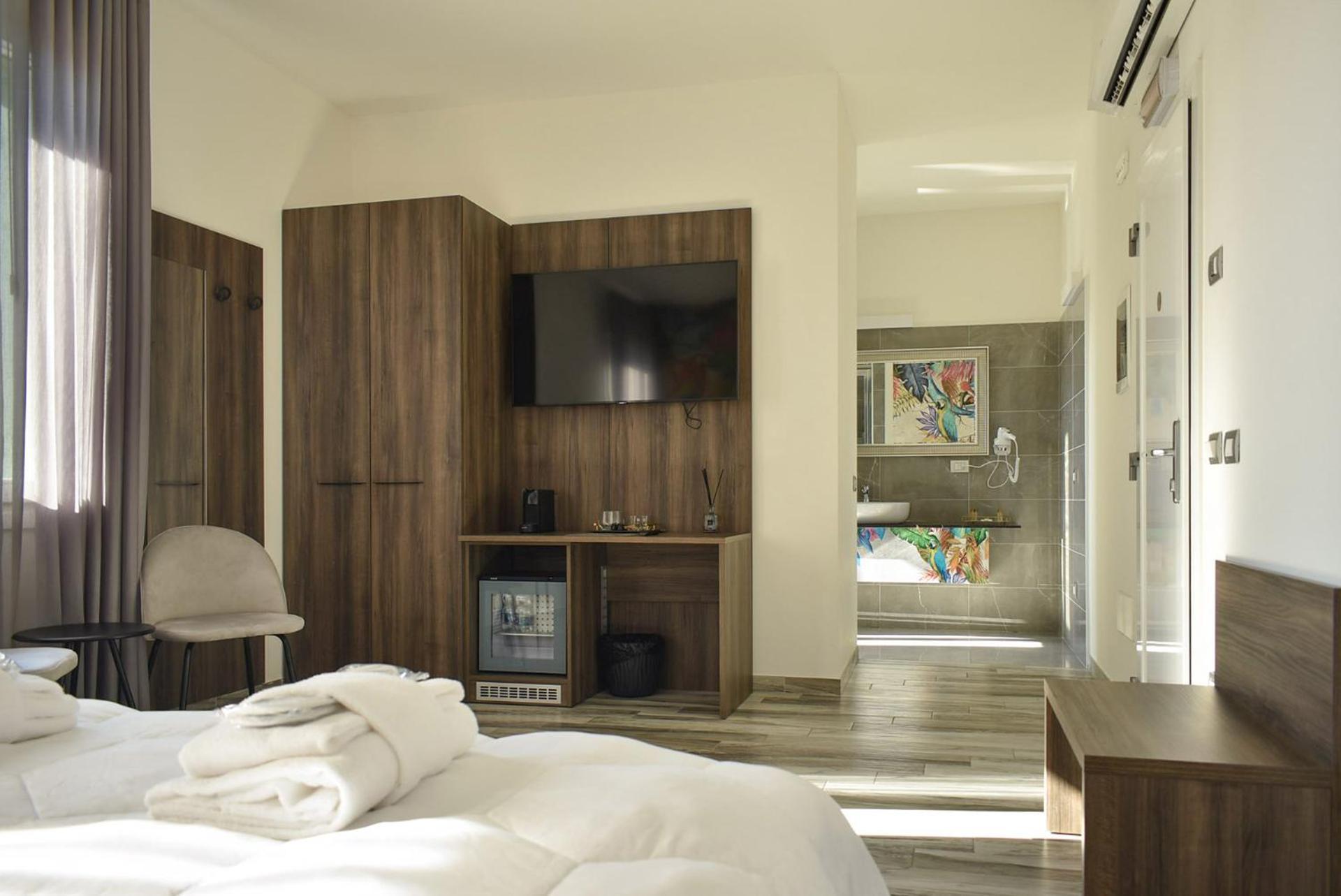 פאדובה Royal Garden Luxury Rooms מראה חיצוני תמונה